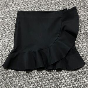 Zara Woman | Black Ruffle Mini Skirt